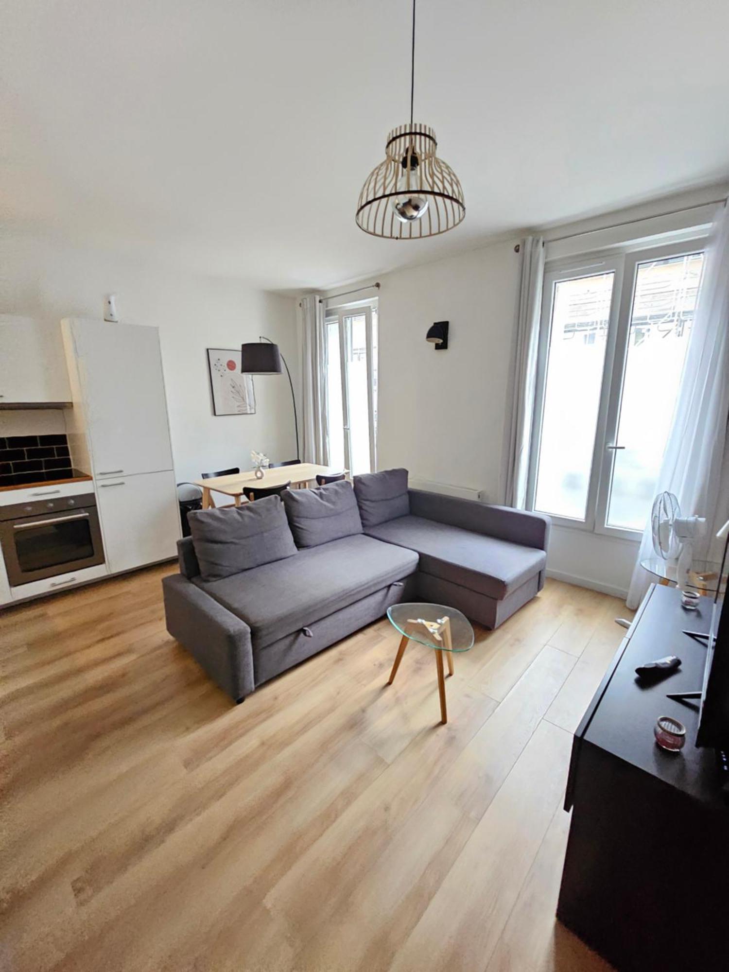 *Appartement Moderne/2 Minutes Du Metro* Saint-Ouen  Zewnętrze zdjęcie
