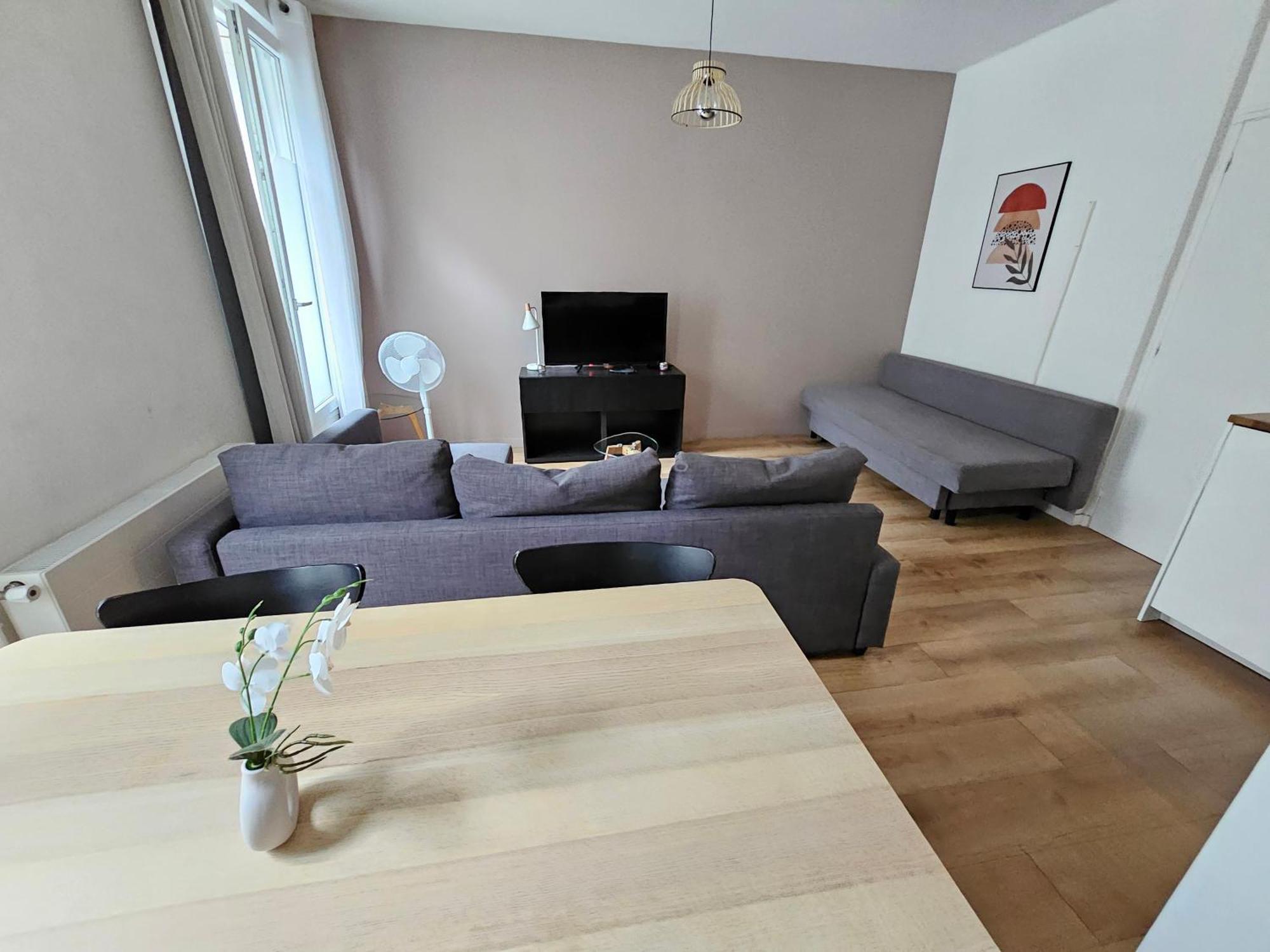 *Appartement Moderne/2 Minutes Du Metro* Saint-Ouen  Zewnętrze zdjęcie
