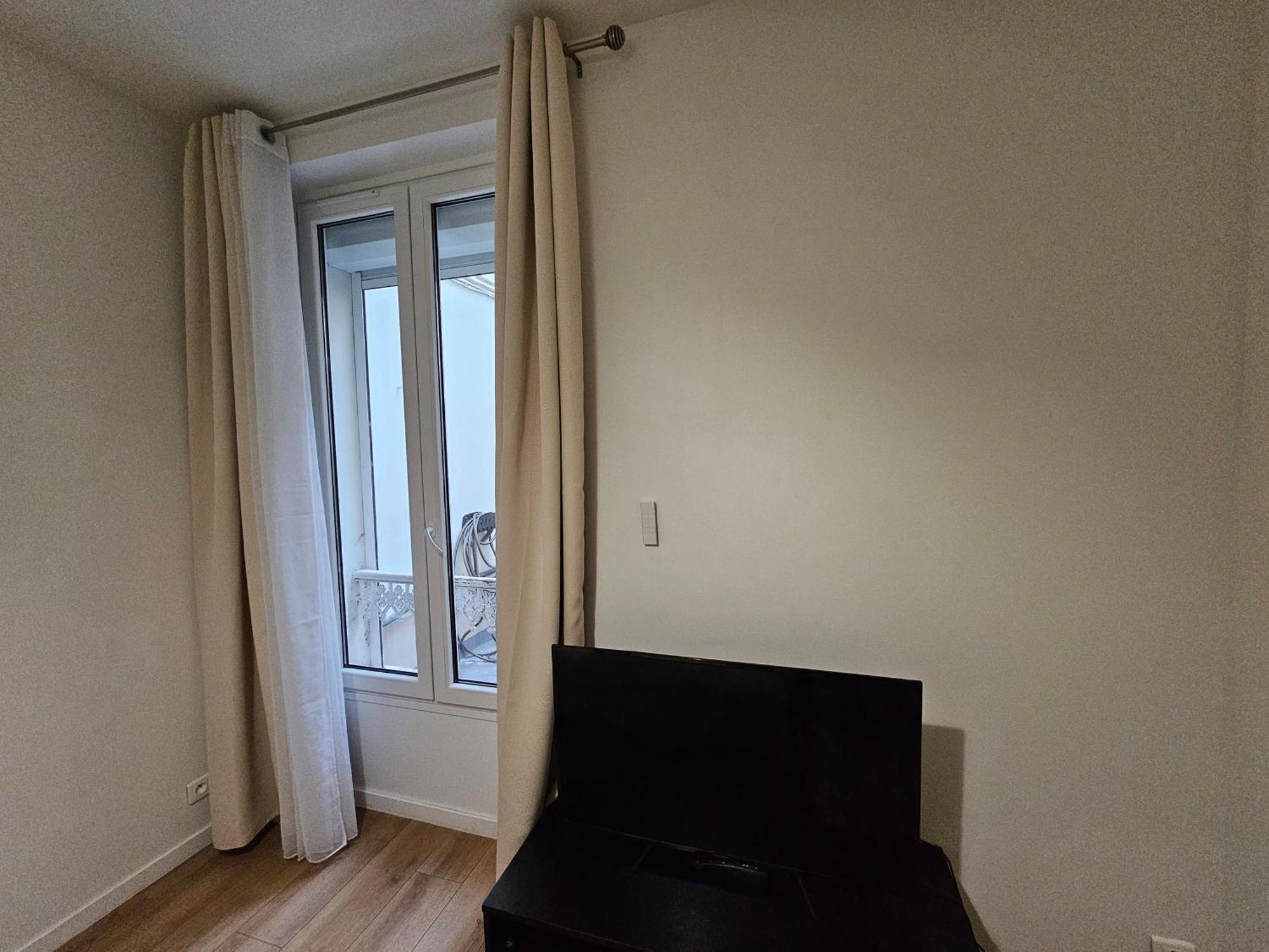 *Appartement Moderne/2 Minutes Du Metro* Saint-Ouen  Zewnętrze zdjęcie