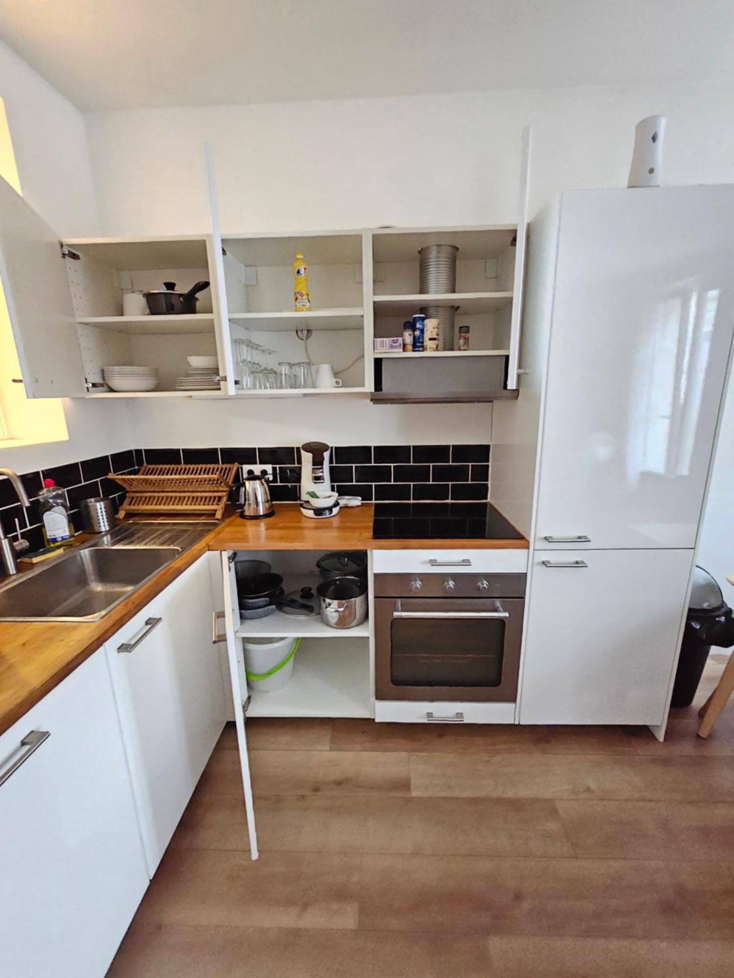*Appartement Moderne/2 Minutes Du Metro* Saint-Ouen  Zewnętrze zdjęcie