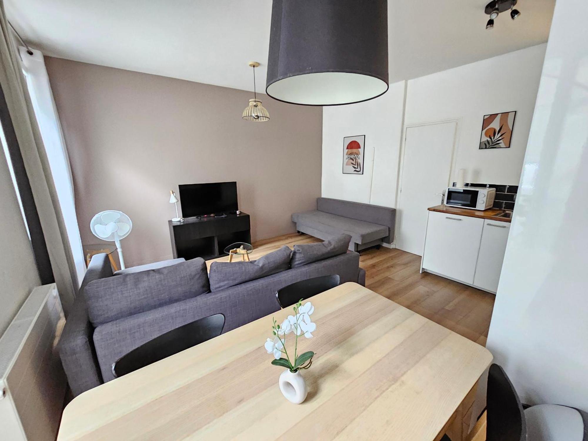 *Appartement Moderne/2 Minutes Du Metro* Saint-Ouen  Zewnętrze zdjęcie