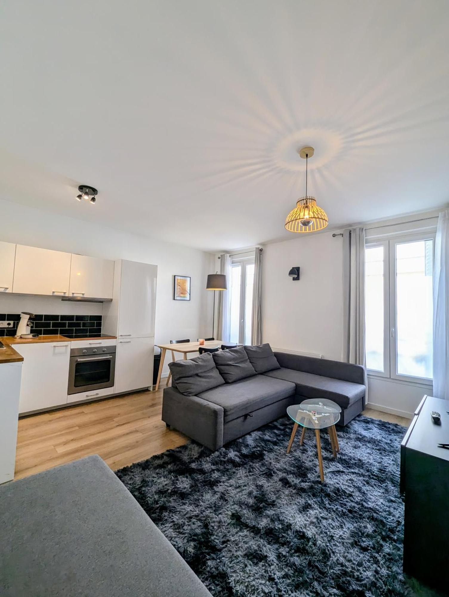 *Appartement Moderne/2 Minutes Du Metro* Saint-Ouen  Zewnętrze zdjęcie